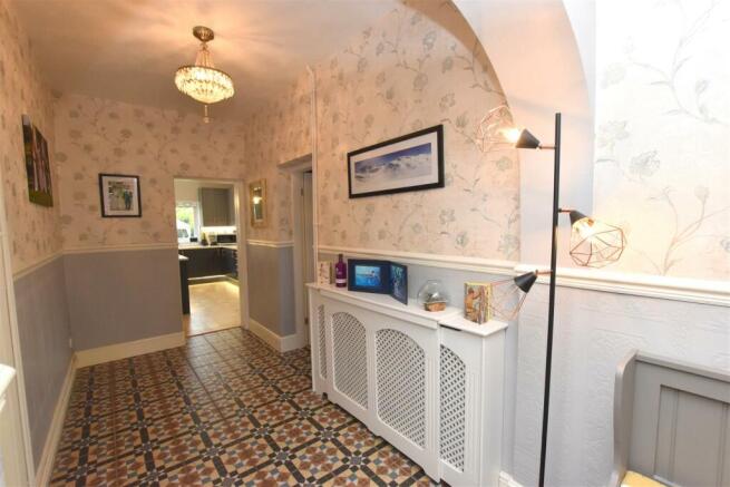 RECEPTION HALLWAY