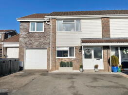 100, Fforestfach, Tycroes, Ammanford SA18 3PY