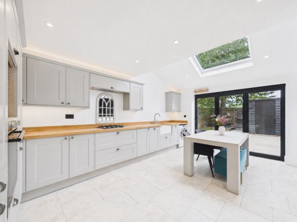 Kitchen / Diner 1