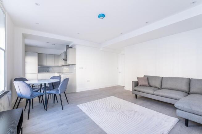 86-Sinclair-Court-16