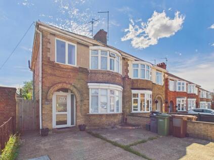 Lincoln Road, Peterborough, PE4 6AL