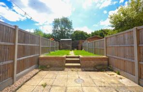 8, Newcastle Close, Stevenage SG1 4TL