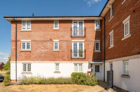 Nicholson Drive, Wokingham, Berkshire