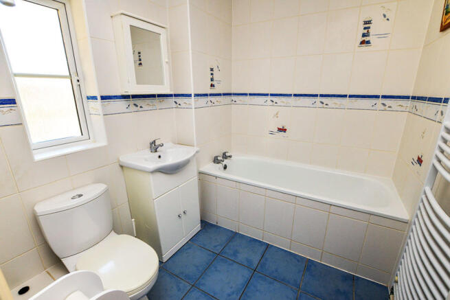 Bathroom / WC