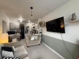 Flat 1, 11 Kingfisher House, Quarry Road, Tunbridge Wells TN1 2EY