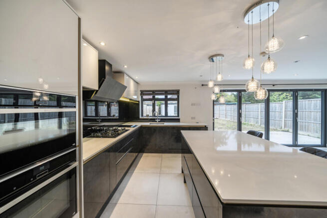 1369137-6-68ed137...