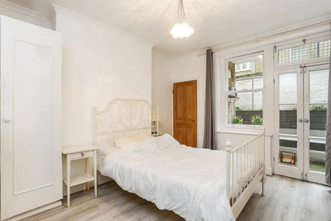 63B Fairholme Road L
