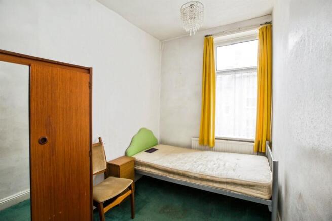 2 bed Terraced for sale Image 8