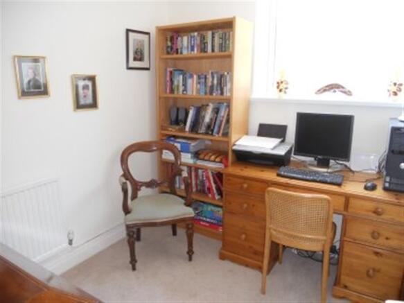 Photo 10