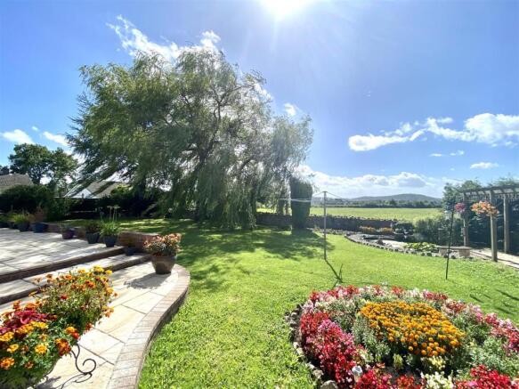 GARDENS