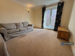 2, 30 Bishops Court, New Road, Ascot SL5 8QN