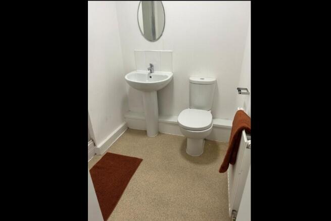 6 bed House of Multiple Occupation for sale Image 11