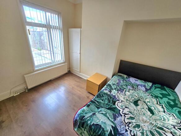 1 bed Flat to rent Image 5