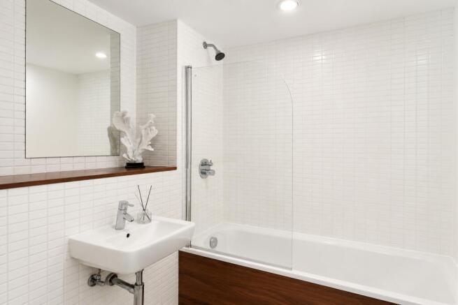 1 bed Flat to rent Image 4