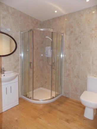 Ensuite Bedroom T...