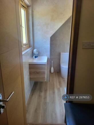 Ensuite For Bedroom 3