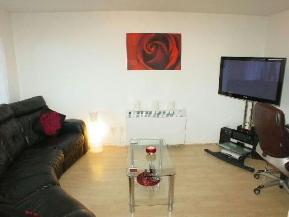 3rd Photo of Lounge
