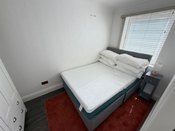 Bedroom.jpg
