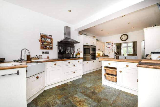 Kitchen/breakfast ro