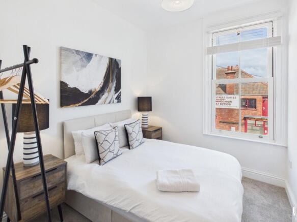 2 bed Apartment for sale Image 11