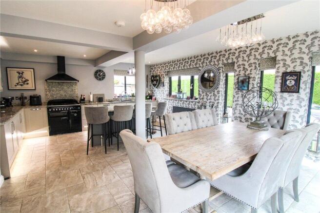Dining Kitchen