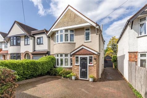 Hare Hill, Rowtown, Addlestone, Surrey, KT15