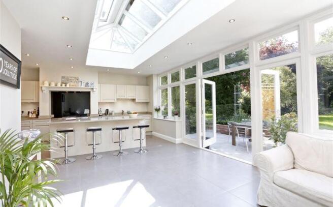Kitchen/Breakfast