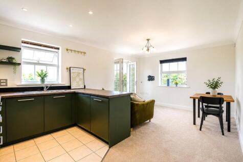 Jago Court, Newbury, Berkshire, RG14
