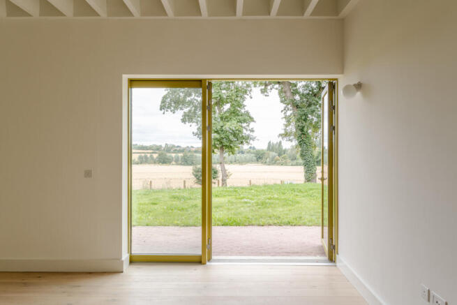 304947 - TMH_CHARLES MOORE PLACE (H5)-12.JPG