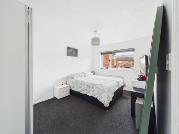 3 bed Semi-Detached for sale Image 12