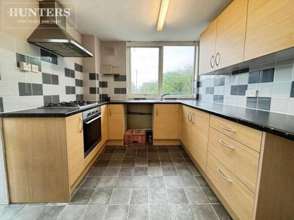 3 bed Semi-Detached for sale Image 5