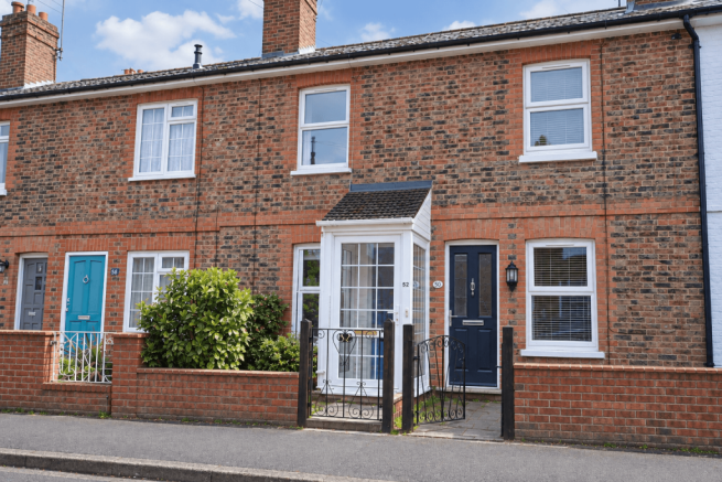 2 Bed Unfurnished Terraced