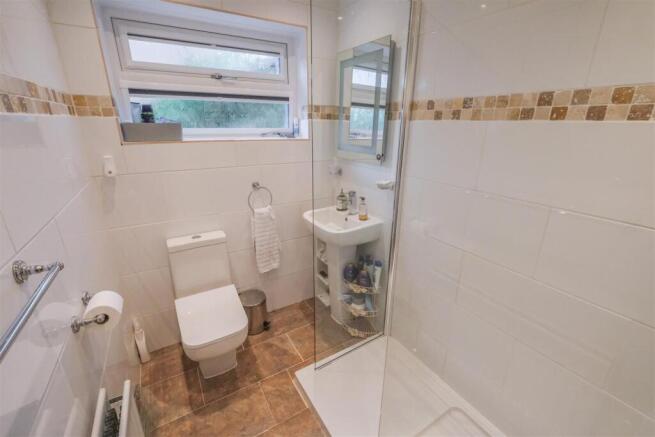2 bed Semi-Detached Bungalow for sale Image 7