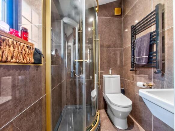 2 bed Terraced for sale Image 11