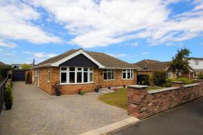 9, Ravendale Close, Grimsby DN36 5BN