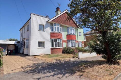 Fourth Avenue, East Clacton, East Clacton