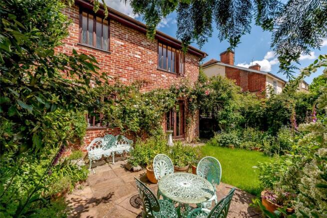 Southerly Garden
