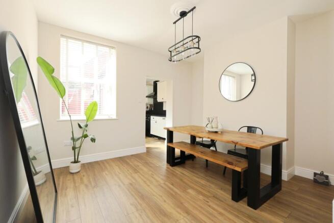 3 bed End of Terrace for sale Image 4