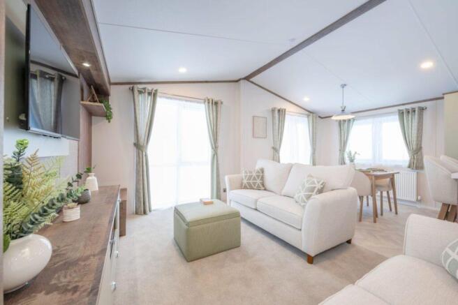 Harlington Lodge 23 Edited Scaled.jpg