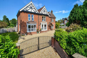 65, Southleigh Road, Havant PO9 2QQ