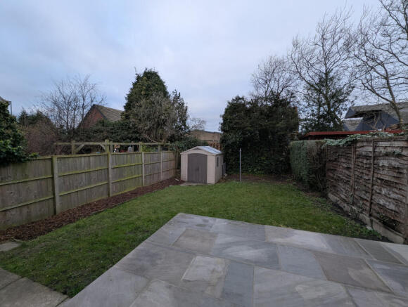 3 bed Semi-Detached to rent Image 12