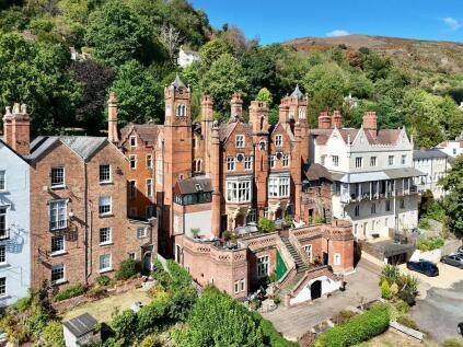 15 Wells Road, Great Malvern, Worcestershire, WR14 4RH