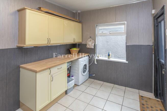 Utility room view2