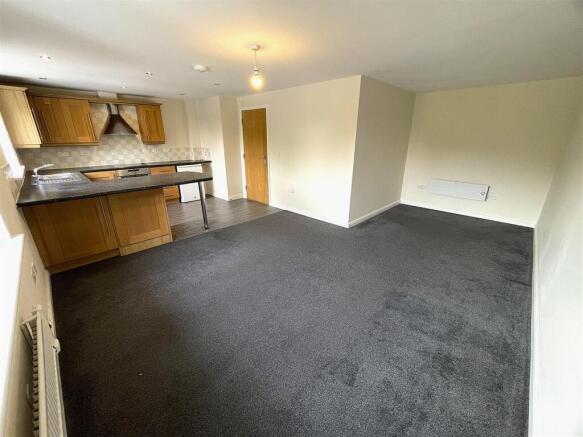 Open Plan Kitchen Lounge