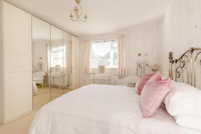 main bedroom 2