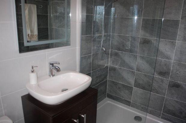 ENSUITE SHOWER ROOM
