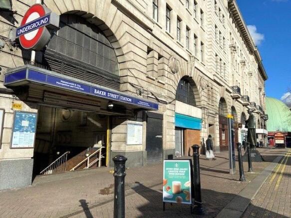Baker St St.