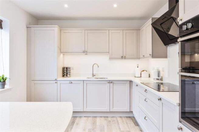 Kitchen 2 (16).jpg