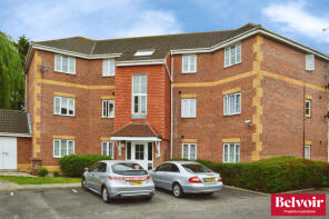 24, Waterson Vale, Chelmsford CM2 9PB