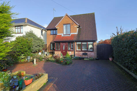Chatsworth Avenue, Brampton, Chesterfield